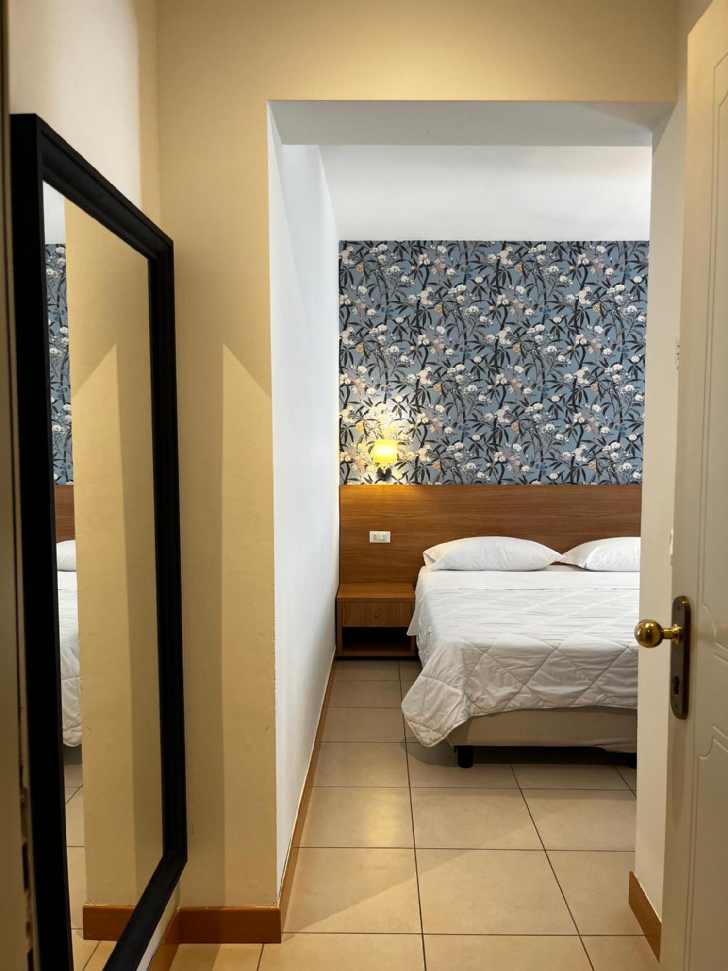 Hotel Majorca Sul Mare In Centro A Riccione Exterior photo